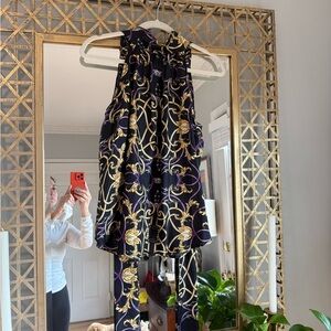 J. McLaughlin Sleeveless Black and Gold Scarf Patterned 100% Silk Top size M